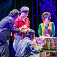 《树的审判》：用戏剧审判生态，让艺术对话人间