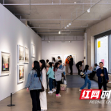 谢子龙影像艺术馆“五一”六展齐开 带你邂逅艺术