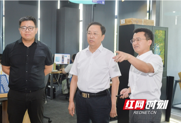谭勇调研明德云学堂