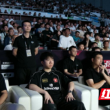 雷佩凡现场观看斯诺克长沙大师挑战赛：氛围很棒，长沙令人期待！