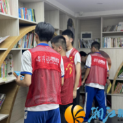 “为书籍‘安家’ 为社区‘添暖’