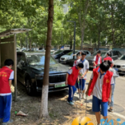 青少年齐动手，垃圾分类‘趣’无穷