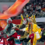 视频丨湘BA长株潭包揽前三甲 台上是三国“刘关张” 球场下是亲兄弟