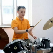 以乐破壁 向光而行:长沙孤独症青年杨枢奏响生命强音