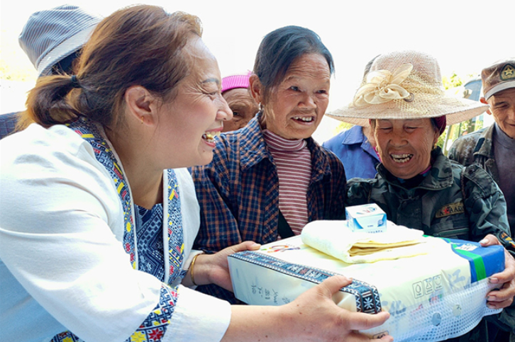 Activities Held Across Hunan to Celebrate Chongyang Festival