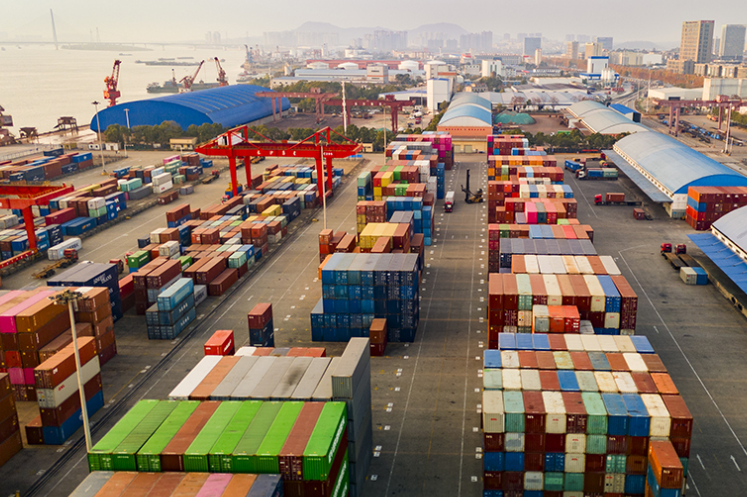 Hustle and Bustle at Changsha New Port