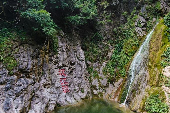 Hanzhong strengthens ecological protection of Hanjiang River