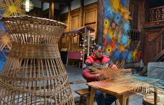 Hongjiang Encourages Intangible Cultural Heritage Creations