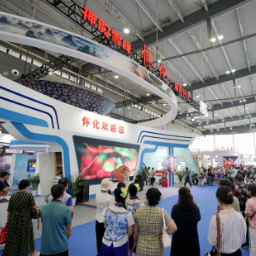 展示文旅融合新风貌 “神韵雪峰 嗨游怀化”亮相湖南旅博会