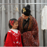 特写丨8岁女孩“追星”记