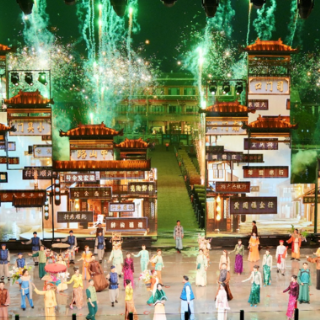 湘见“五一”丨靖港古镇迎“五一”游客潮 《花开靖港》演出加场