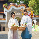 “送你十万朵栀子花”长沙站浪漫开启 以花为媒传递城市温情