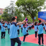 “中国毽球跳绳协会走进湖南·校园毽球送教”公益活动在岳阳举行