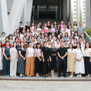  舞韵湘风育童心 湖湘小学教师共赴传统文化舞蹈研修之约