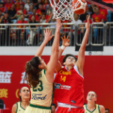 图集丨中国女篮73:69逆转澳大利亚 亚洲杯热身赛收官