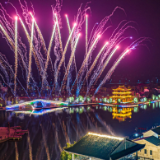 “五一”来湘聚丨赏火舞银花、玩潮趣民俗 靖港古镇国潮花火节将启