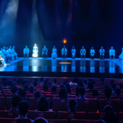 雅韵三湘丨话剧《沧浪之水》鹰潭站落幕 现实主义佳作引发观众共鸣
