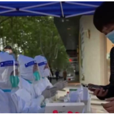 高风险区之外的地区不能随意采取封闭管理