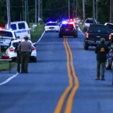 美国再现“血腥休息日”:至少发生7起大规模枪击事件 造成5死27伤