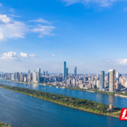 湖南设计70年丨国金中心：仰头望见一座城的高度和自由