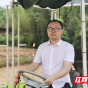 乡村追梦人丨何其龙：想当“程序员”的土木工程师，竟是个好“农民”