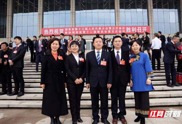 两会好声音｜以党建培训为引领 推进国有企业产业工人终身职业技能培训