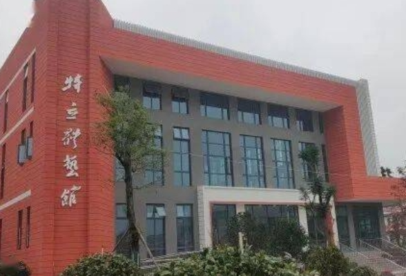 湖南推进重点民生项目建设 永兴二中徐特立艺体楼年后建成