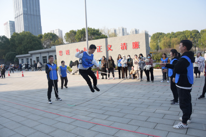 常德市检察院携手市妇联共同举办趣味运动会