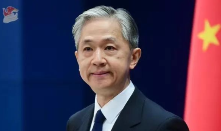 外交部：绝不接受任何人、任何势力打着和平的幌子干涉中国内政