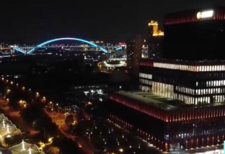 特色集市陆续登场 打造滨江公共空间新场景