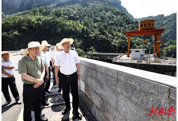 毛伟明在张家界调研：擦亮“绿水青山”底色 提升“金山银山”成色