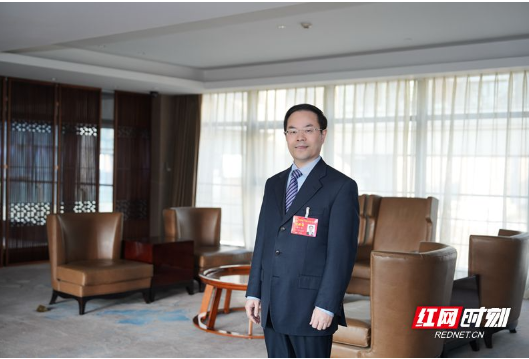 省通信管理局党组书记、局长谢小鹏：加强通信网络提质升级 给百姓带来更好的网络服务