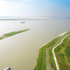 临湘绘就五彩长江岸线