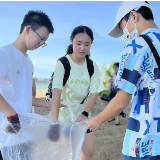 雨花区河小青行动中心开展护河宣传活动