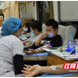 热血青年主力担当 吉首大学张家界学院开展无偿献血活动