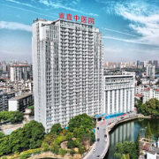 饮酒要适量 切莫贪杯损伤消化系统