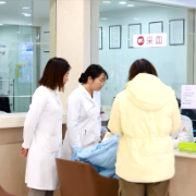 早孕与例假前兆如此相似 怎么知道自己是否怀孕？