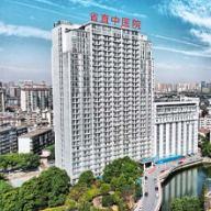 “断崖式”降温，如何保护“老寒腿”？