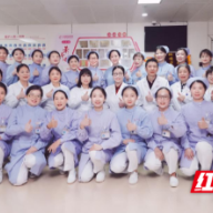 湖南省妇幼保健院：三湘第一娭毑湘春路上探“爱孙”
