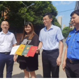 望城：三层以上并超300平方米，需获施工许可