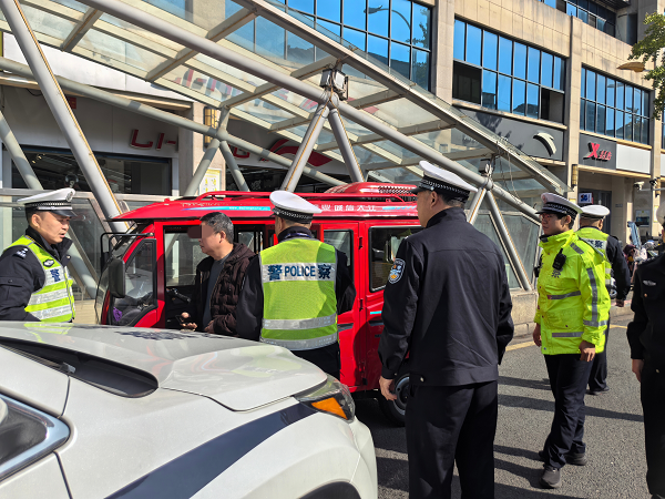 图片2.png 图片2.png