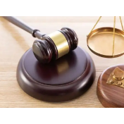 装卸工卸货被砸伤，赔偿责任谁来承担？法院：定作人、承揽人、提供劳务者按过错承担赔偿责任