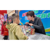 当法治邂逅足球：株洲市司法局“湘超绿茵场，法治伴你行”主题活动点燃普法新激情