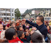 弘扬宪法精神 传递法治力量——泸溪法院宪法宣传周活动纪实