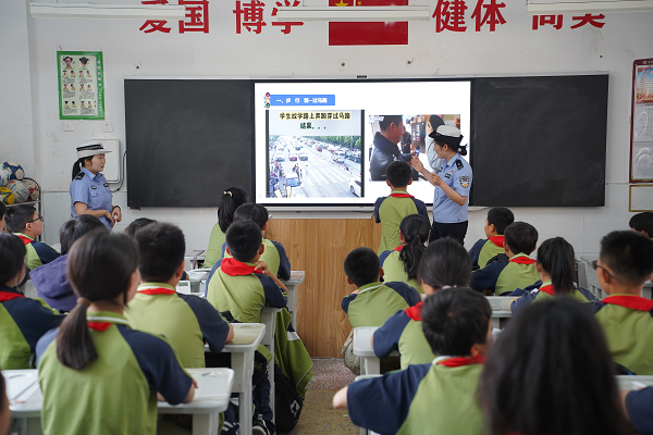 图片4.png 图片4.png