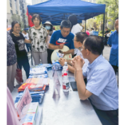 把普法搬进招聘会，湘江新区这样护航求职者权益