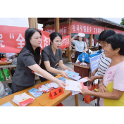 全民反诈进行时 共筑电信防诈网——辰溪法院开展“三下乡”普法宣传活动