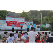 文艺普法进苗乡 法治新风润心田