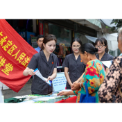 “荷花讲堂”进集市 张家界多部门联合开展生态法治宣传护航旅游绿色发展