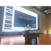 禁毒宣讲“开学第一课”走进湖南医药学院